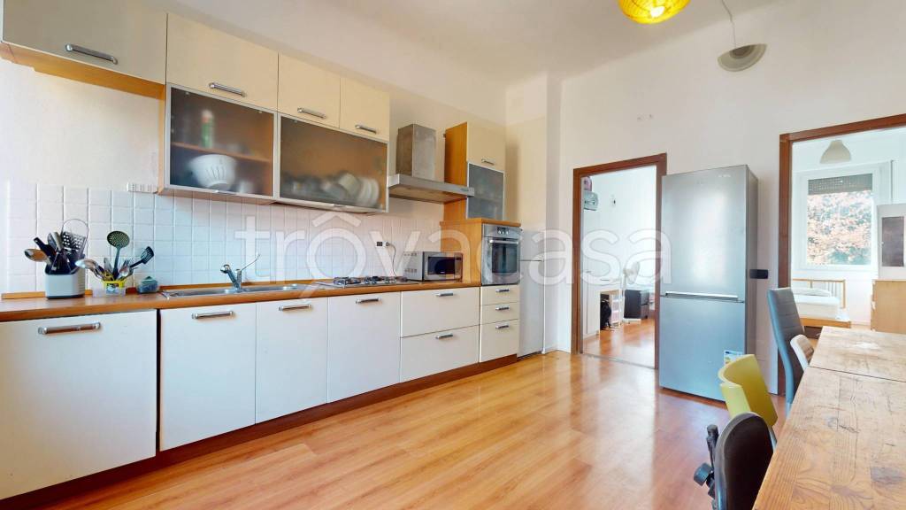 appartamento in vendita a Milano in zona Affori