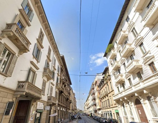 appartamento in vendita a Milano in zona Bocconi