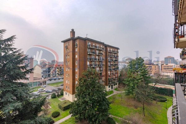appartamento in vendita a Milano in zona San Siro