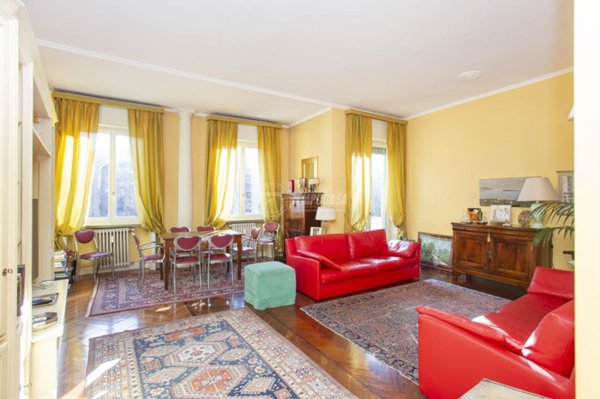 appartamento in vendita a Milano in zona Porta Vigentina
