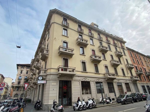 appartamento in vendita a Milano in zona Guastalla