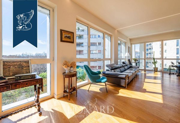 appartamento in vendita a Milano in zona Città Studi