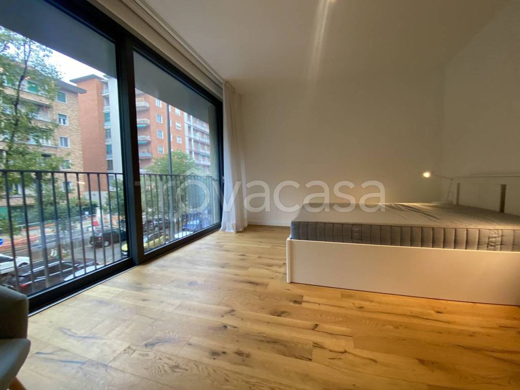 appartamento in vendita a Milano in zona Barona