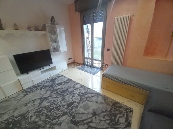 appartamento in vendita a Milano in zona Baggio