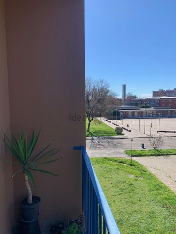 appartamento in vendita a Milano in zona Quartiere degli Olmi