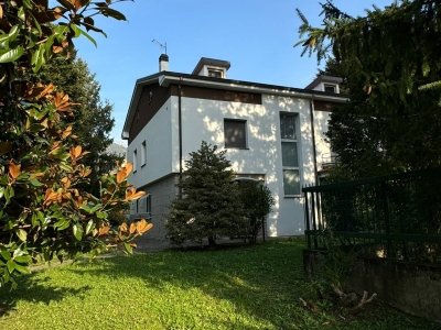 casa indipendente in vendita a Milano