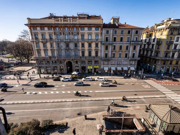 appartamento in vendita a Milano in zona Centro Direzionale