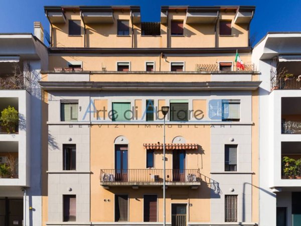 appartamento in vendita a Milano in zona Cagnola
