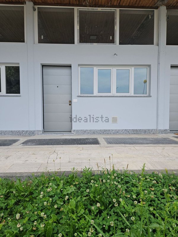 appartamento in vendita a Milano in zona Barona