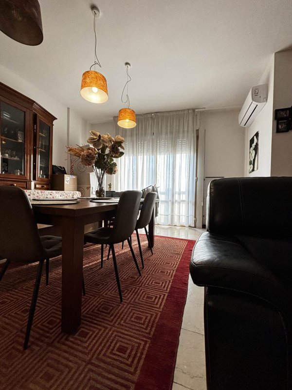 appartamento in vendita a Milano in zona Quarto Oggiaro