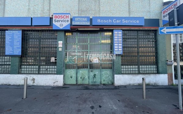 casa indipendente in vendita a Milano in zona Ortica