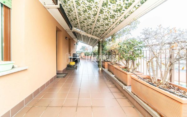 appartamento in vendita a Milano in zona Rottole
