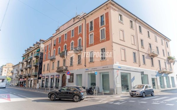 appartamento in vendita a Milano in zona Dergano