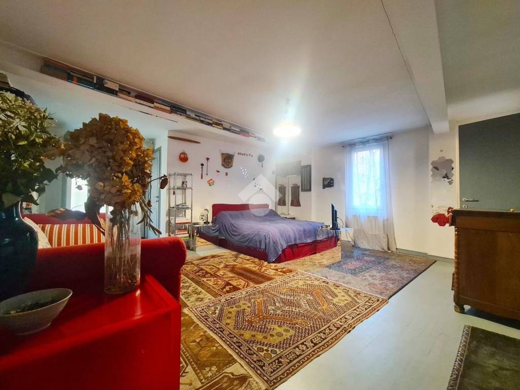 appartamento in vendita a Milano in zona Isola