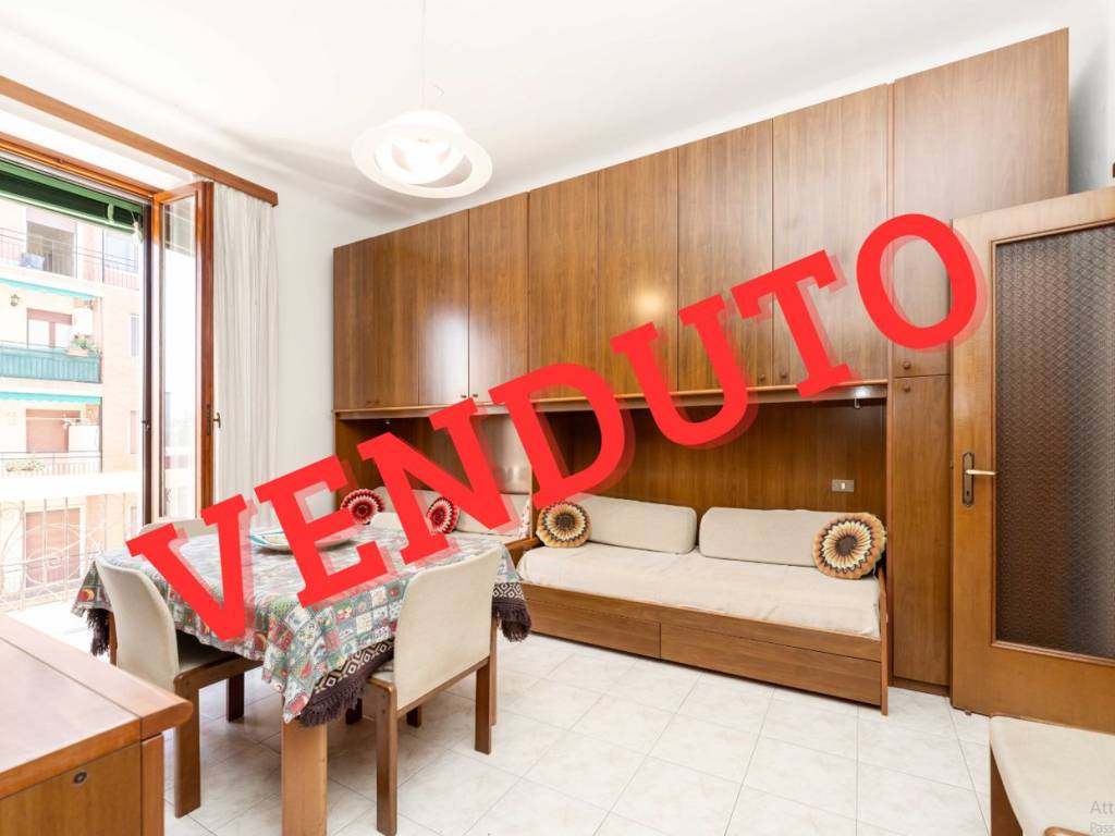 appartamento in vendita a Milano in zona Ponte Lambro