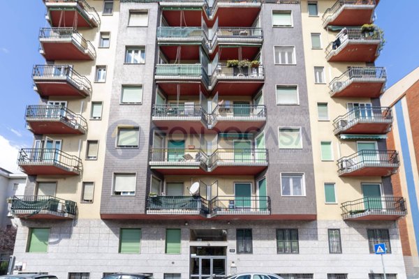 appartamento in vendita a Milano in zona Crescenzago