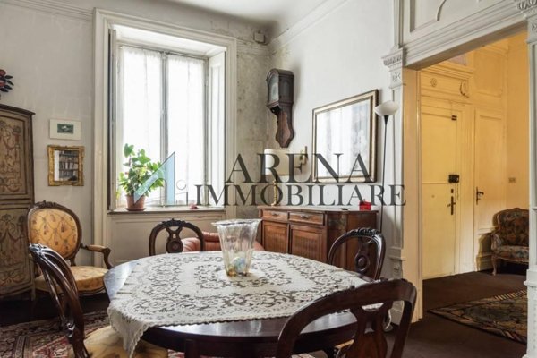 casa indipendente in vendita a Milano in zona Bullona