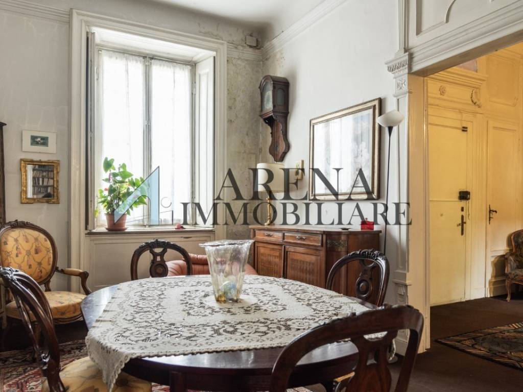 casa indipendente in vendita a Milano in zona Sempione