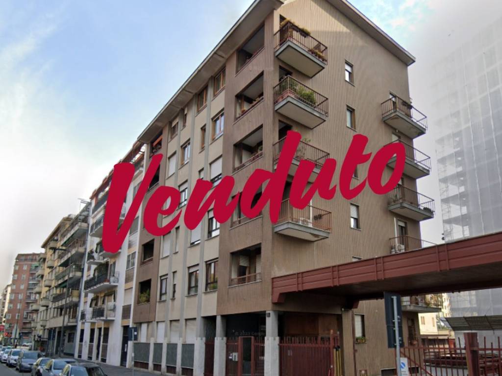 appartamento in vendita a Milano in zona Casoretto