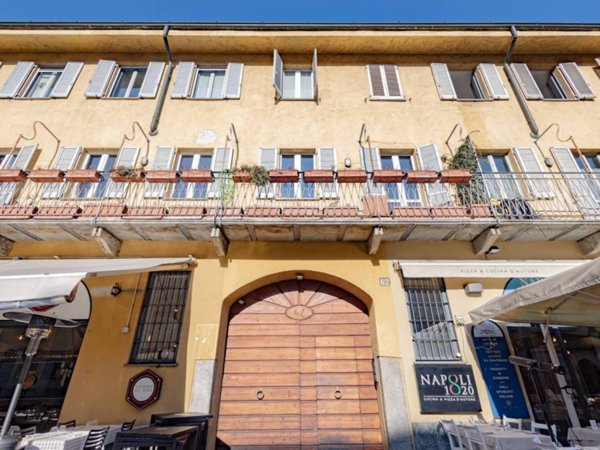 appartamento in vendita a Milano in zona Porta Genova