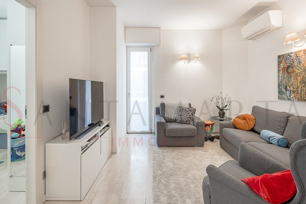 appartamento in vendita a Milano in zona Solari