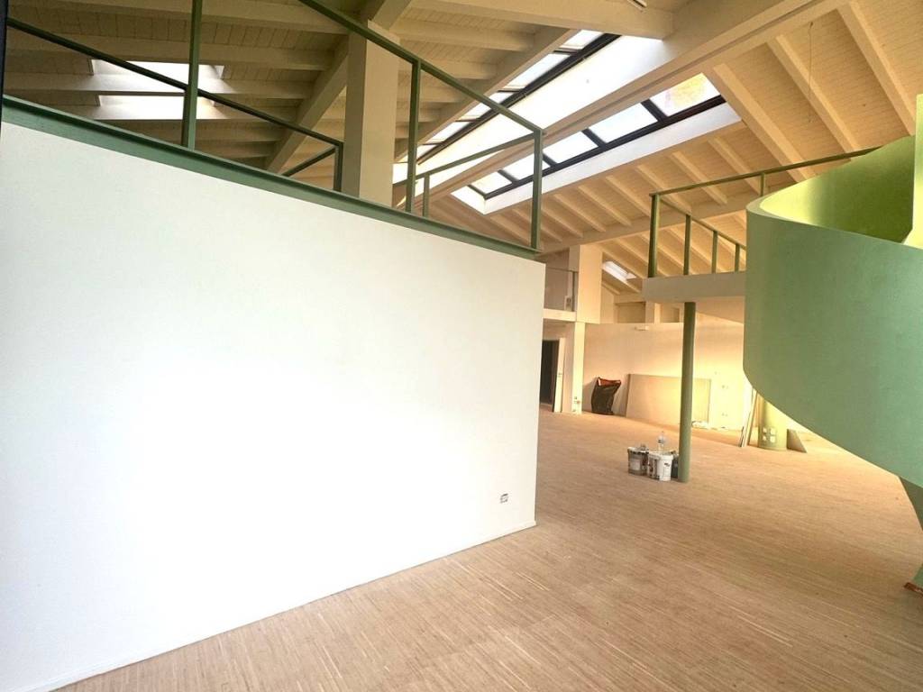 appartamento in vendita a Milano in zona Villapizzone
