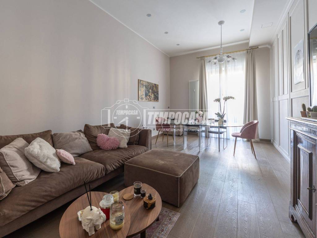 appartamento in vendita a Milano in zona Porta Venezia