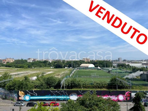 appartamento in vendita a Milano in zona Corvetto