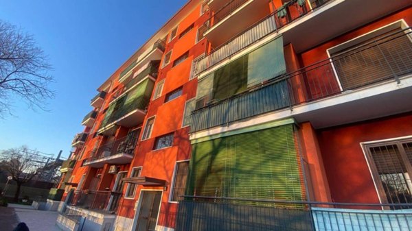 appartamento in vendita a Milano in zona Crescenzago