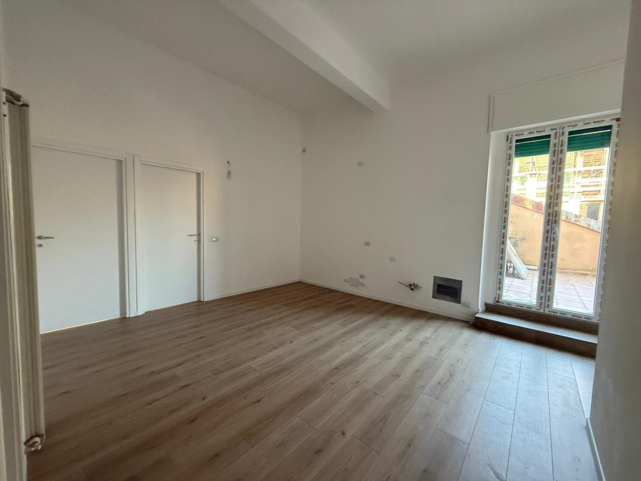 appartamento in vendita a Milano in zona Dergano