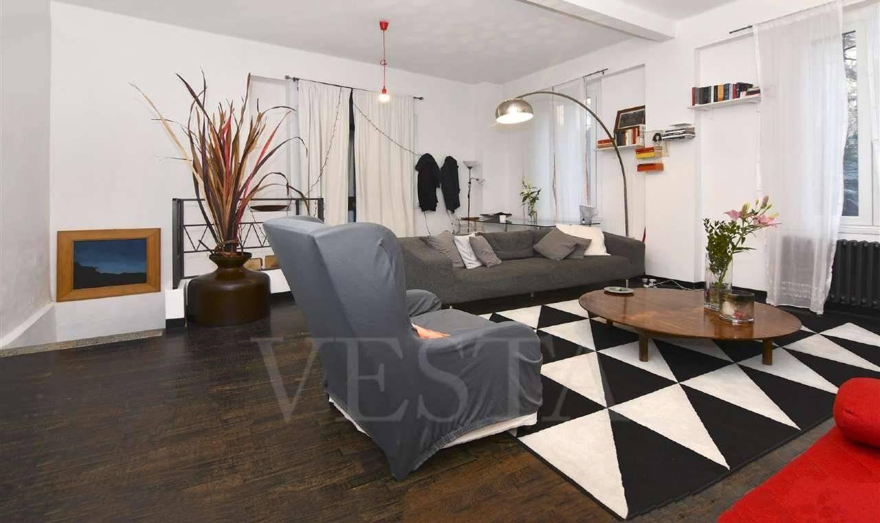 appartamento in vendita a Milano in zona Porta Garibaldi