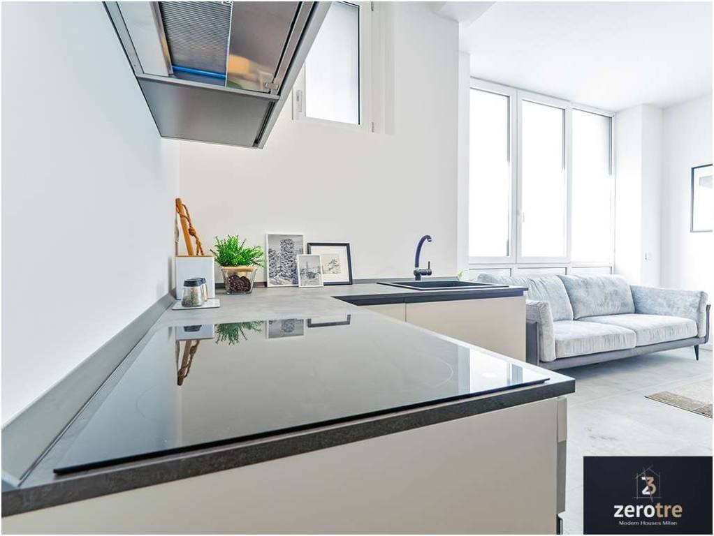 appartamento in vendita a Milano in zona Famagosta