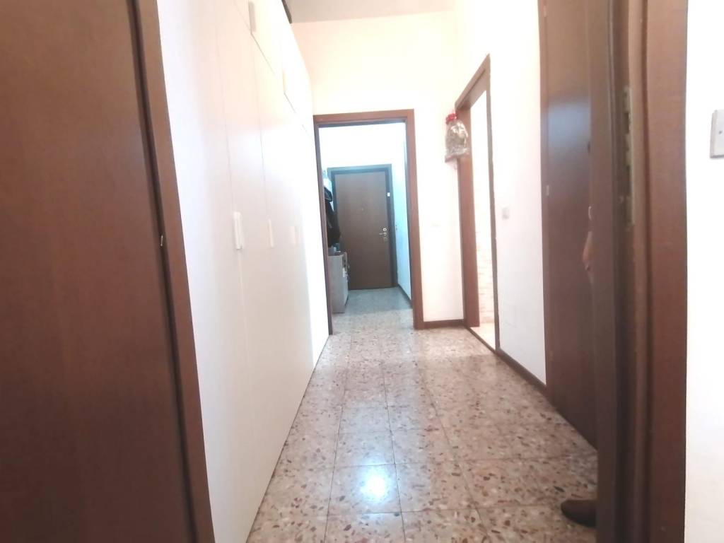 appartamento in vendita a Milano in zona Trenno