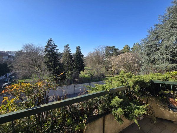 appartamento in vendita a Milano in zona San Siro