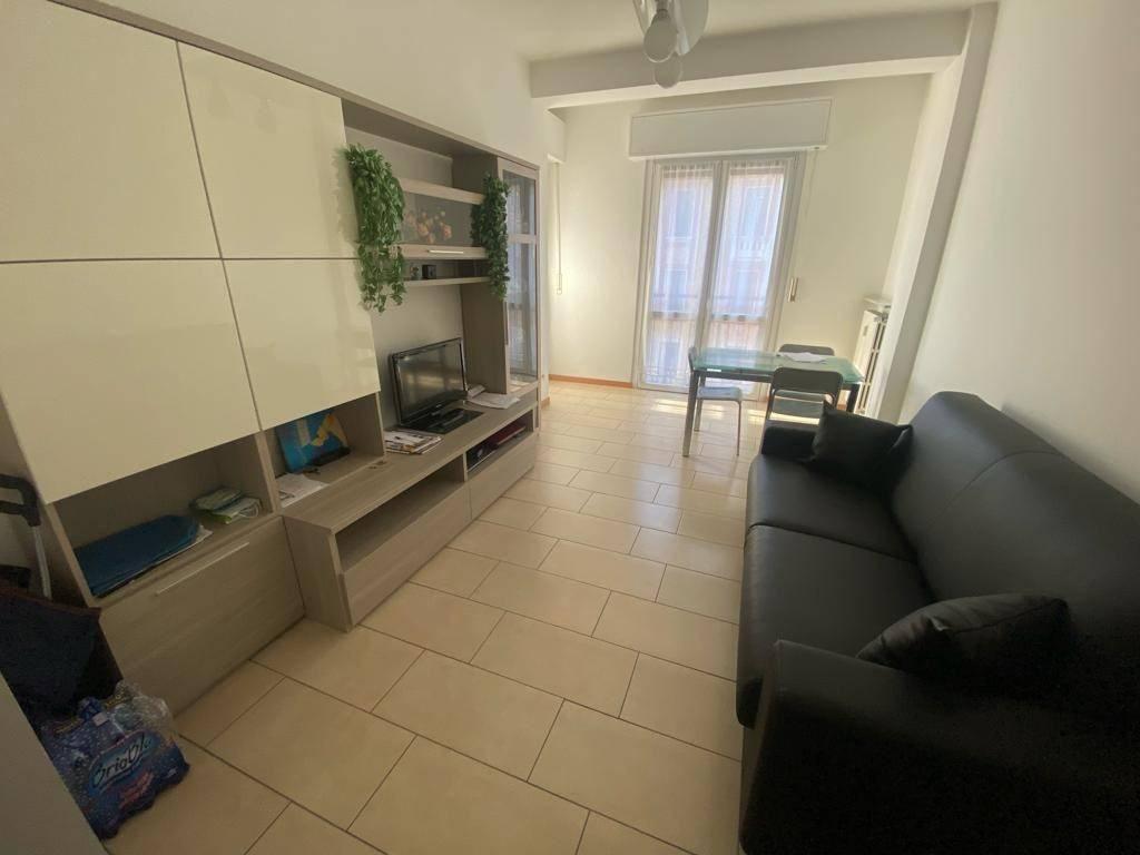 appartamento in vendita a Milano in zona Montalbino