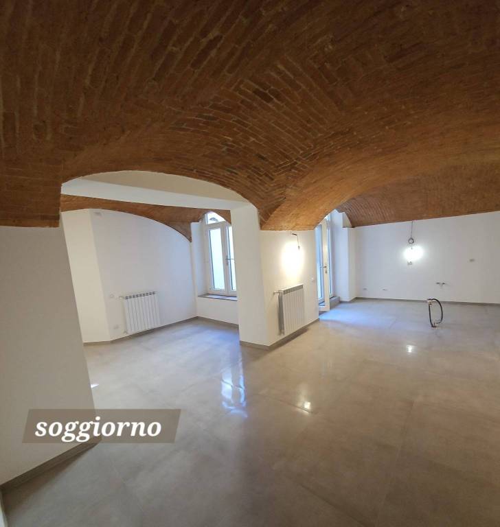 appartamento in vendita a Milano in zona Bocconi