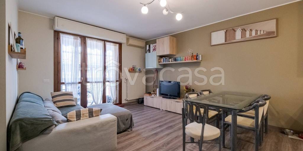 appartamento in vendita a Milano in zona Trenno