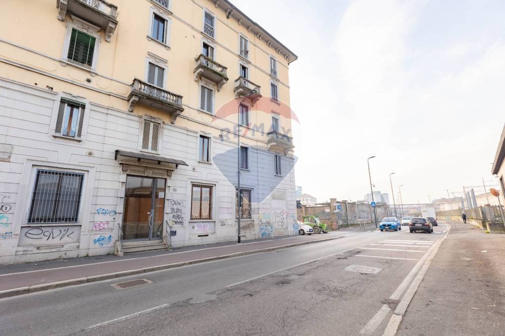 appartamento in vendita a Milano in zona Ortica