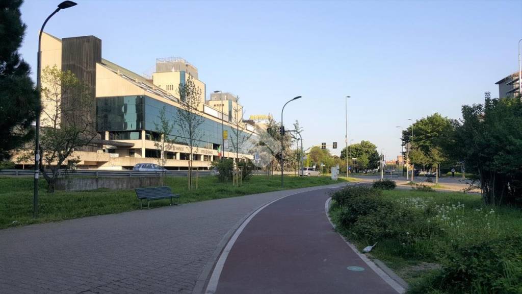 appartamento in vendita a Milano in zona Gallaratese