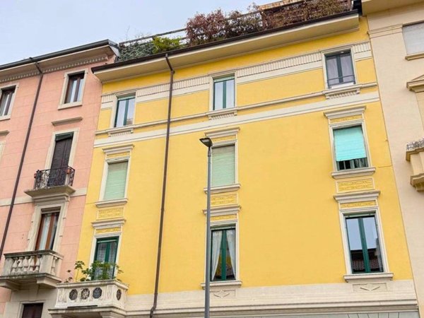 appartamento in vendita a Milano in zona Porta Romana