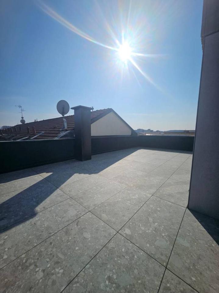 appartamento in vendita a Milano in zona Niguarda