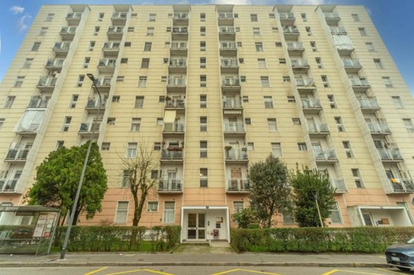 appartamento in vendita a Milano in zona Gratosoglio