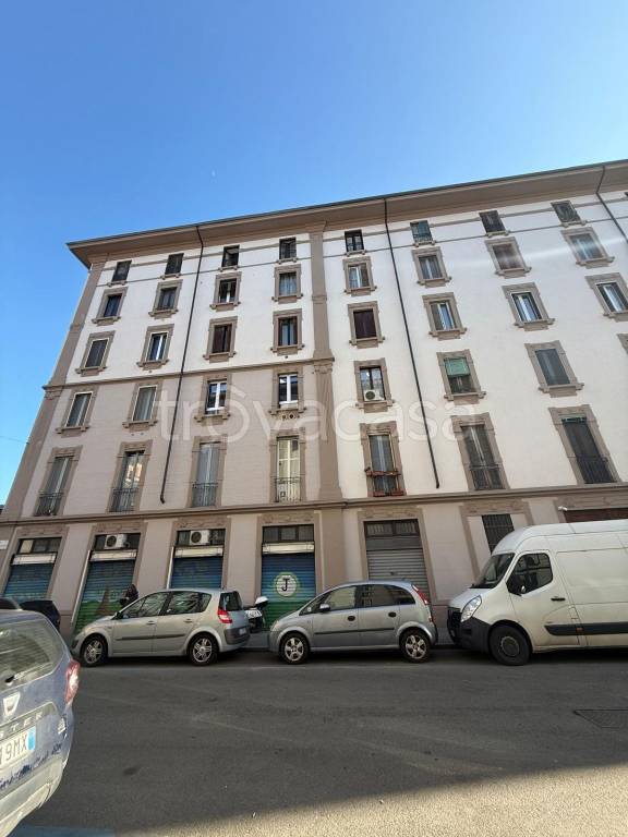 appartamento in vendita a Milano in zona Corvetto