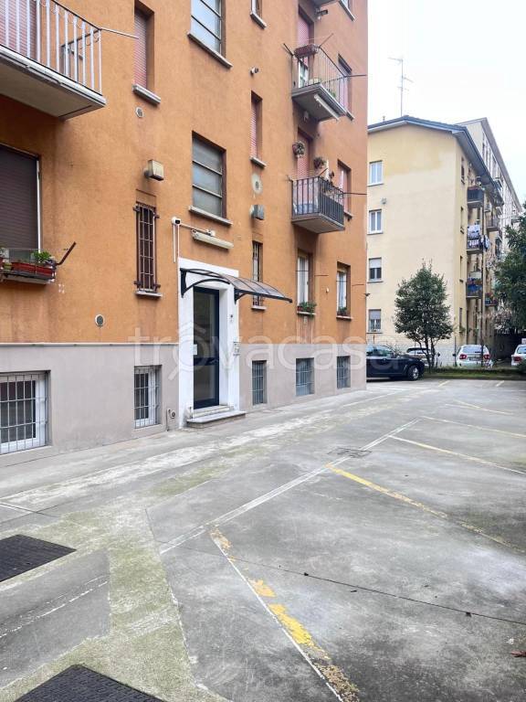 appartamento in vendita a Milano in zona Dergano