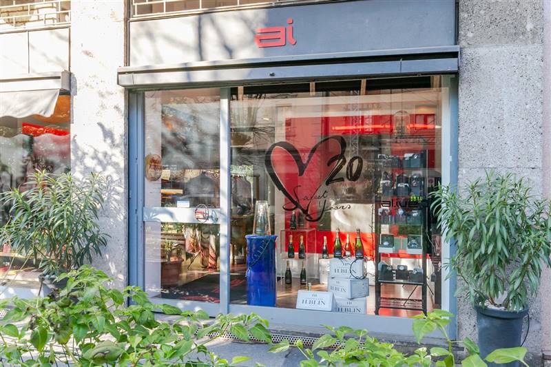 negozio in vendita a Milano in zona Piazzale Lodi