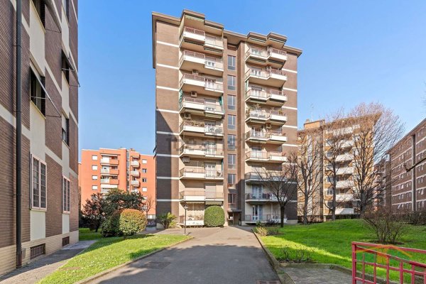 appartamento in vendita a Milano in zona Niguarda
