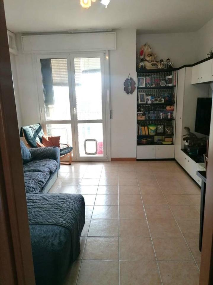 appartamento in vendita a Milano in zona Gallaratese