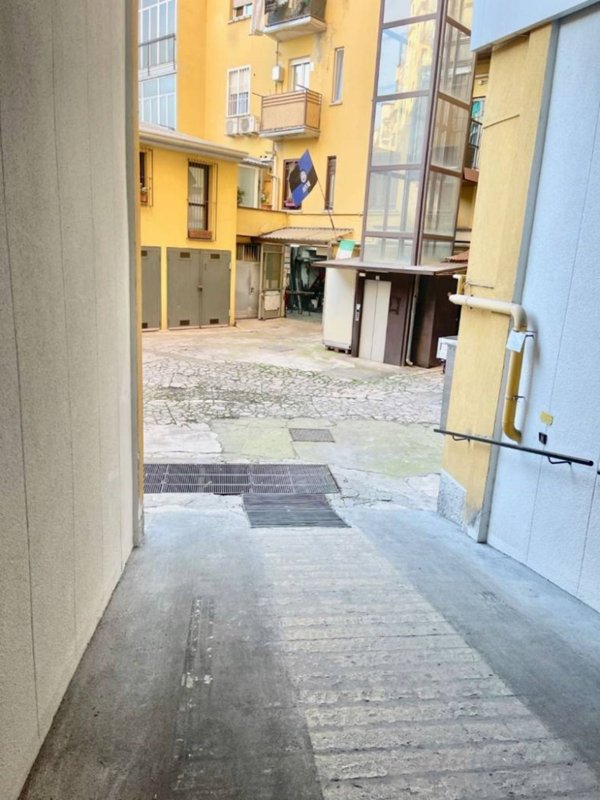 appartamento in vendita a Milano in zona Piazzale Lodi
