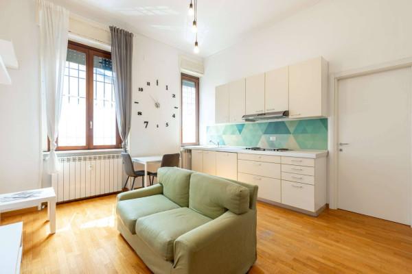 appartamento in vendita a Milano in zona Isola