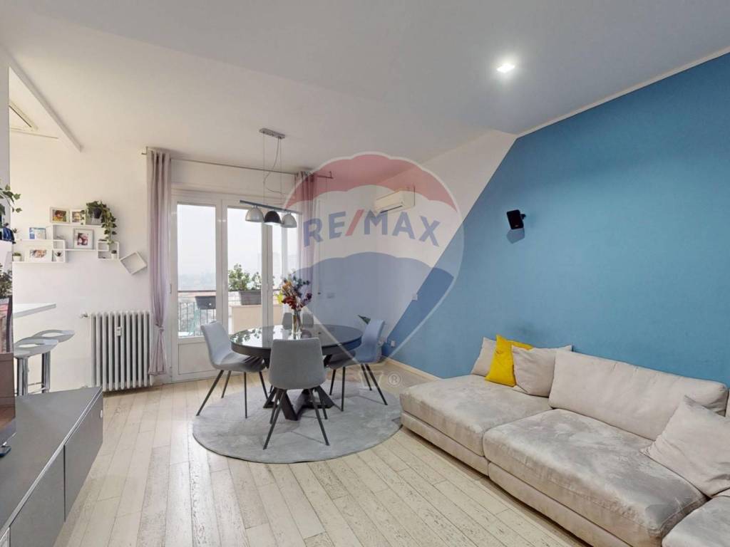 appartamento in vendita a Milano in zona Corvetto